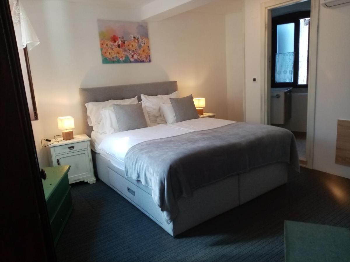 Rooms Serafin Motovun Exterior foto