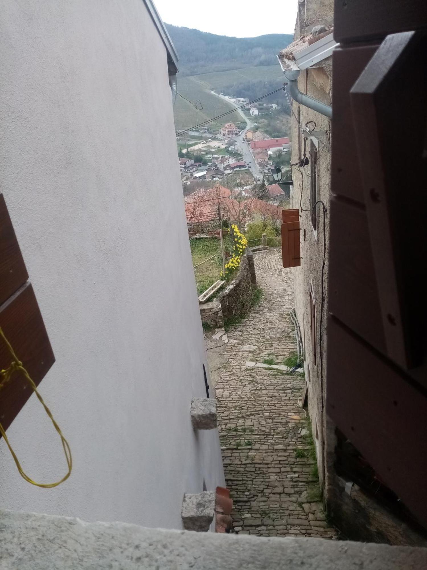 Rooms Serafin Motovun Exterior foto